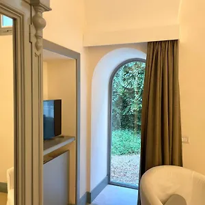 https://corte-doro-nel-centro-storico-wi-fi-netflix.lecce-hotels.com
